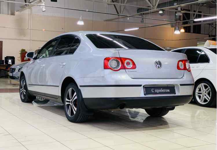 Volkswagen Passat B6