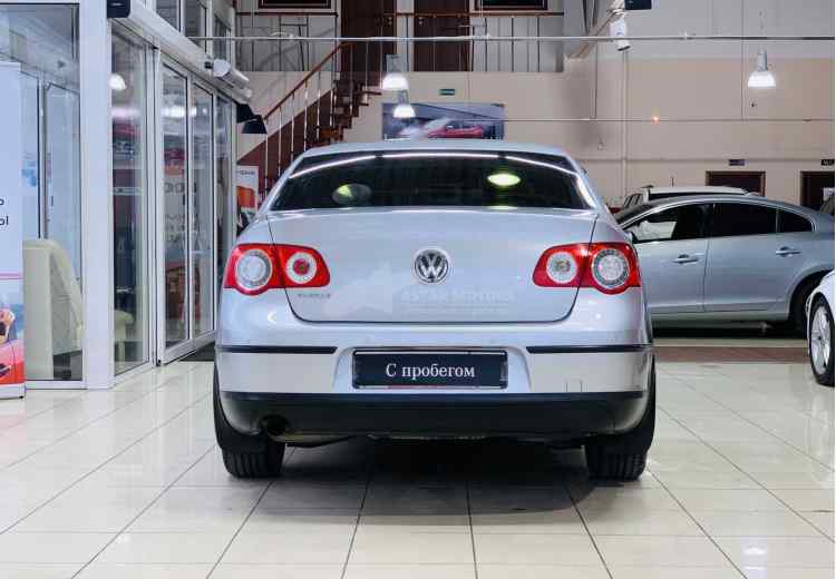 Volkswagen Passat B6