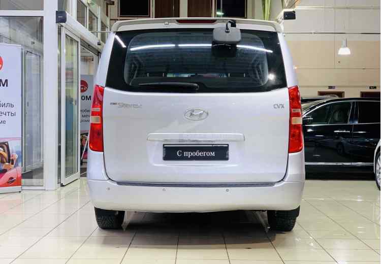 Hyundai Grand Starex I