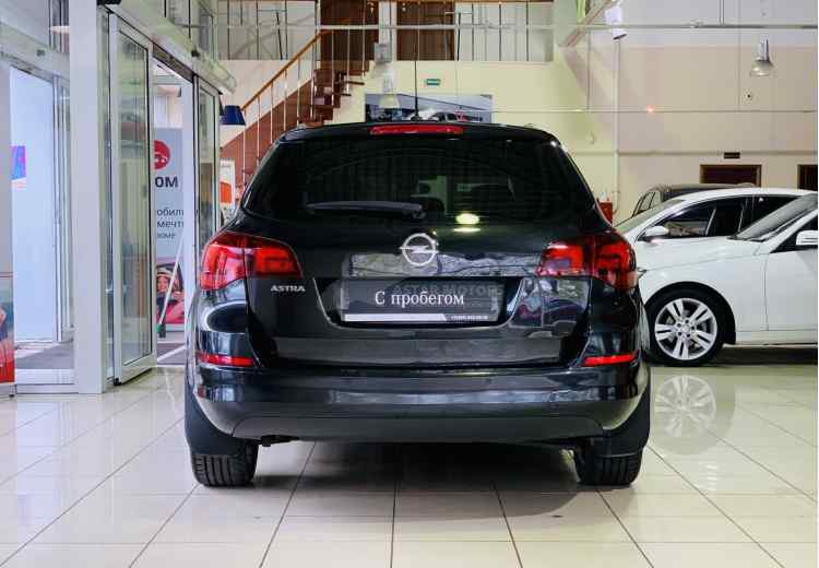 Opel Astra J Рестайлинг