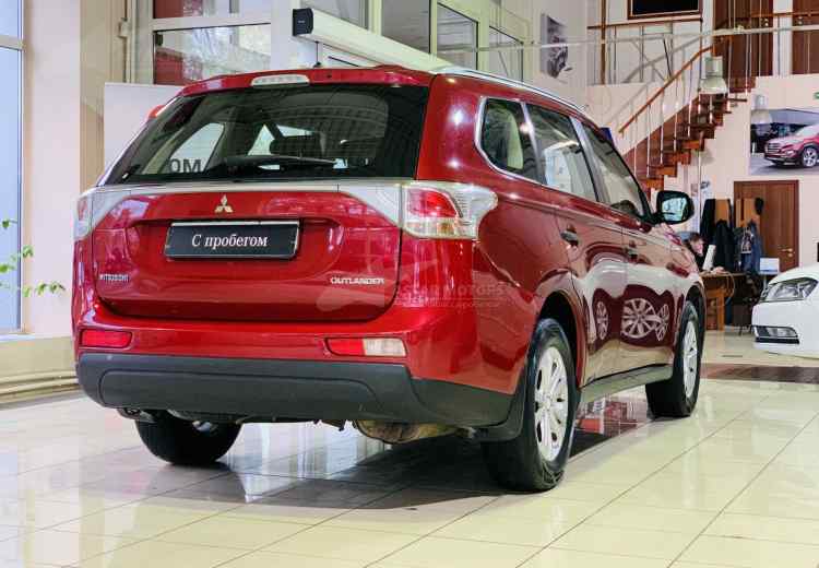 Mitsubishi Outlander III Рестайлинг