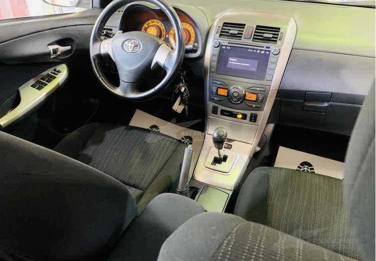 Toyota Corolla X (E140, E150)