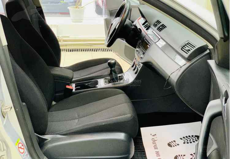 Volkswagen Passat B6