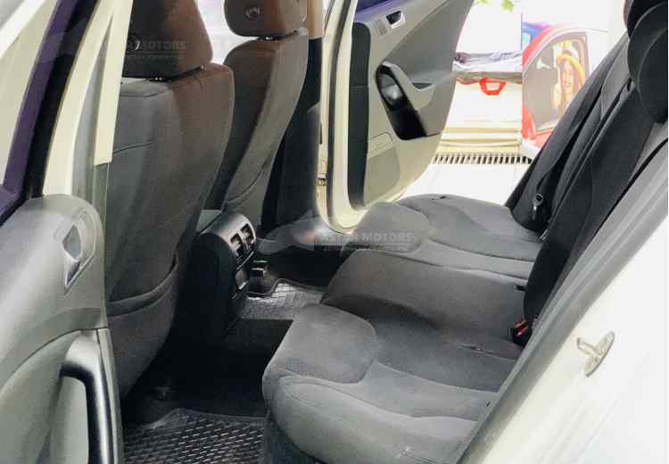 Volkswagen Passat B6