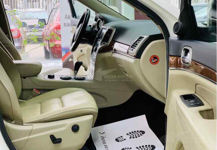 Jeep Grand Cherokee IV (WK2)