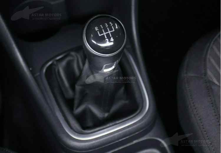 Volkswagen Polo IV Рестайлинг