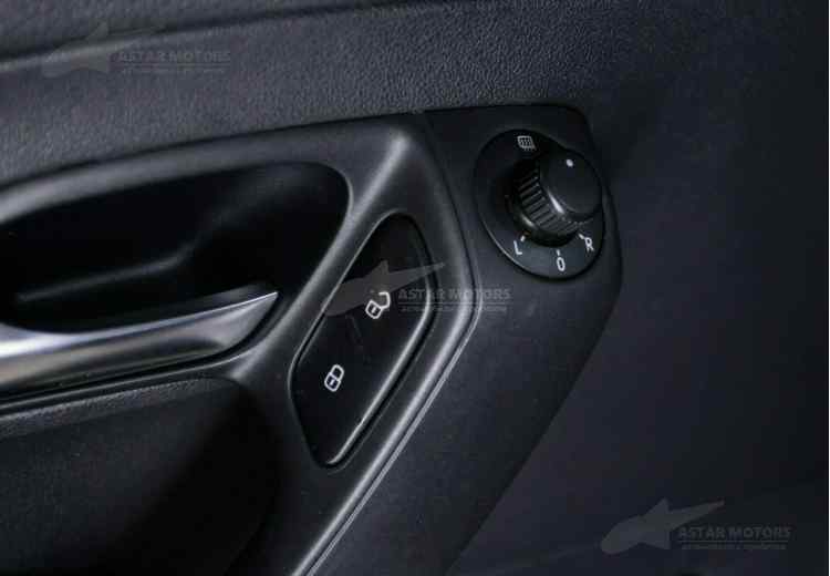 Volkswagen Polo V Рестайлинг