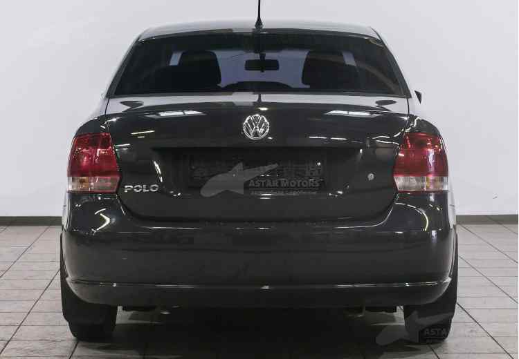 Volkswagen Polo IV Рестайлинг