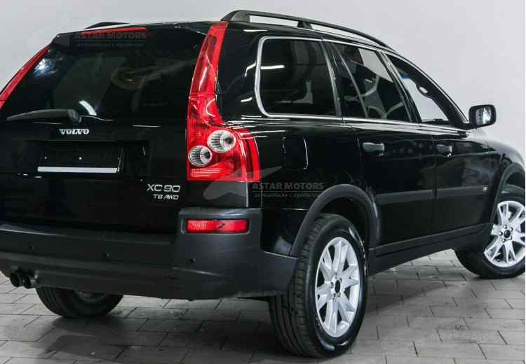 Volvo XC90 I