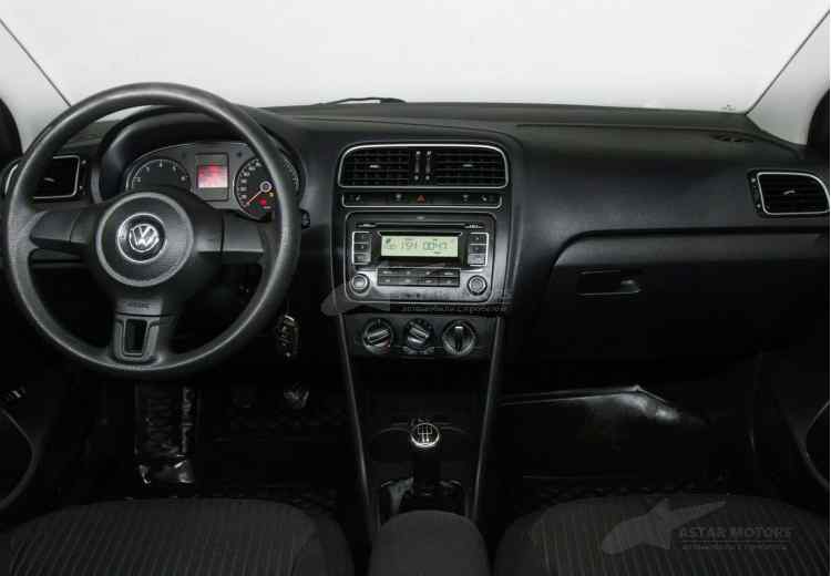 Volkswagen Polo IV Рестайлинг