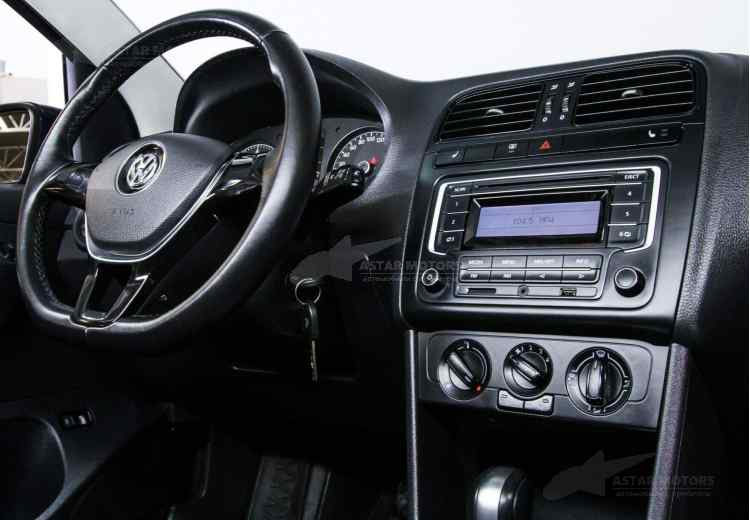 Volkswagen Polo V Рестайлинг