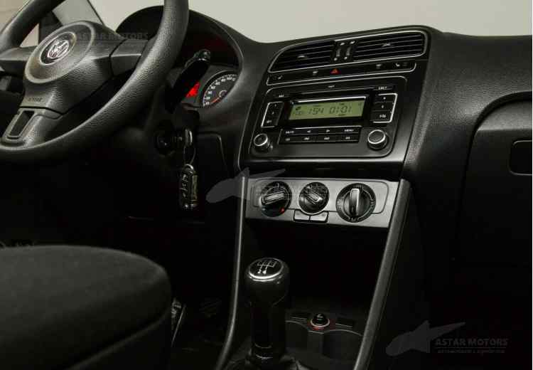 Volkswagen Polo IV Рестайлинг