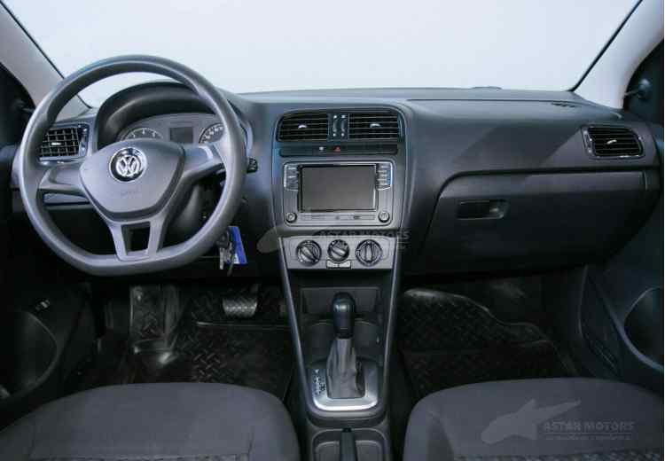 Volkswagen Polo V Рестайлинг