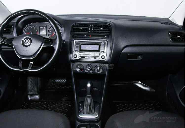 Volkswagen Polo V Рестайлинг