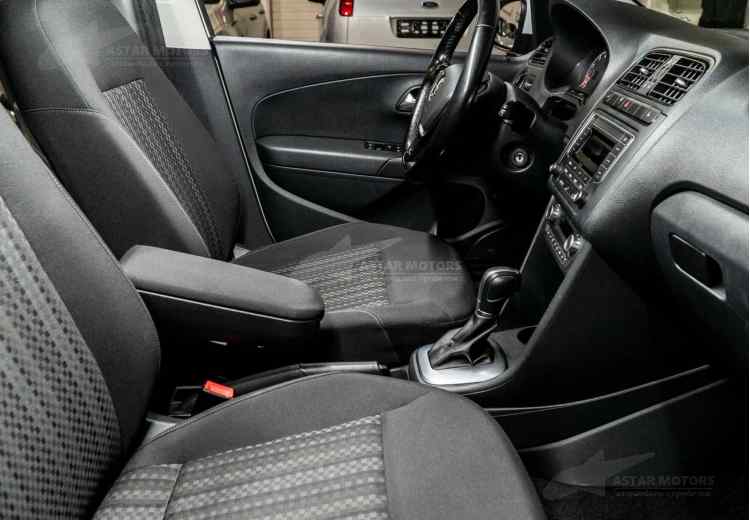 Volkswagen Polo VI (EU Market)