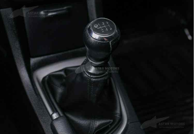 Toyota Corolla XI (E160, E170)