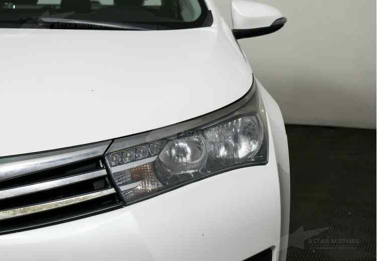 Toyota Corolla XI (E160, E170)