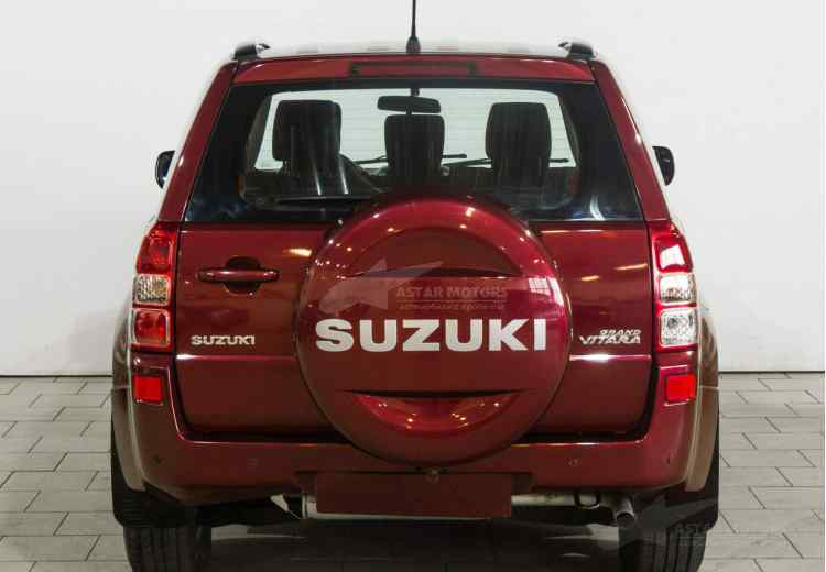Suzuki Grand Vitara III
