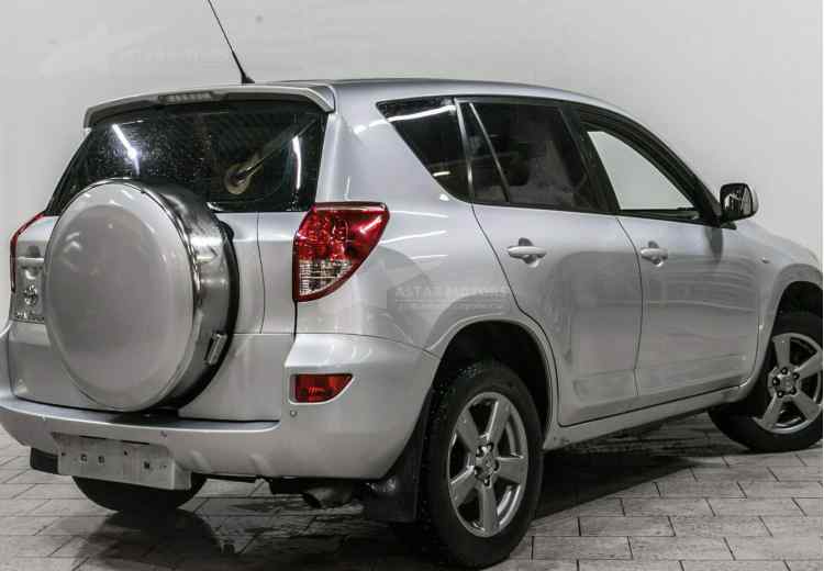 Toyota RAV4 III (XA30)