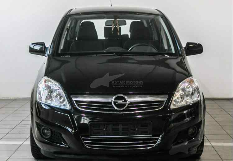 Opel Zafira B Рестайлинг