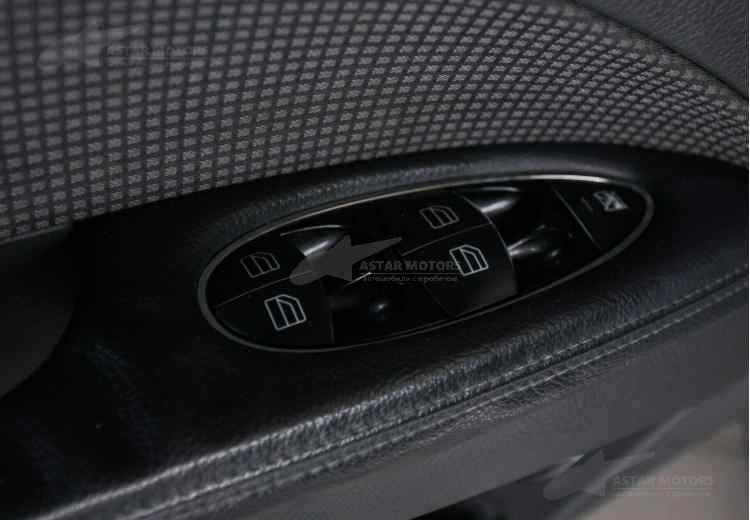 Mercedes-Benz E-Класс III (W211, S211)