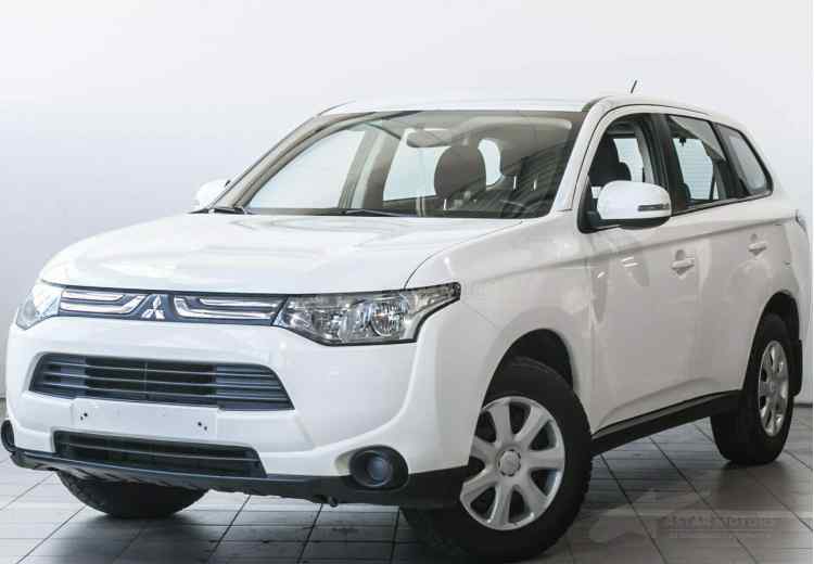 Mitsubishi Outlander III