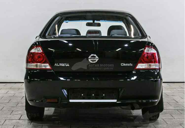 Nissan Almera Classic I