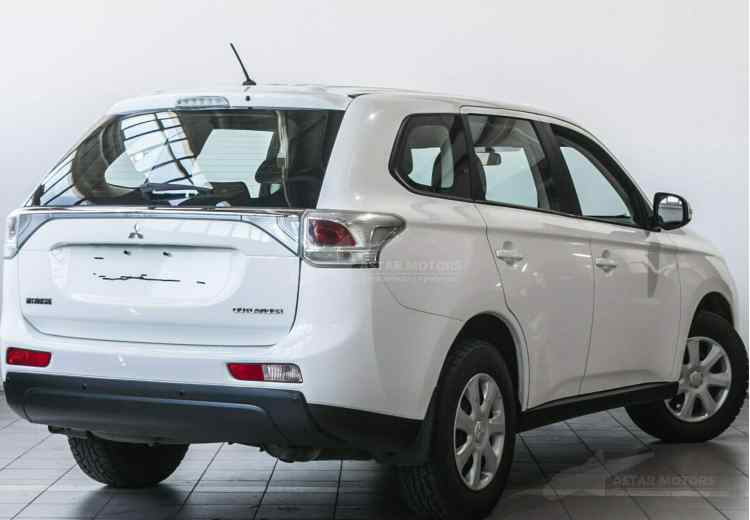 Mitsubishi Outlander III