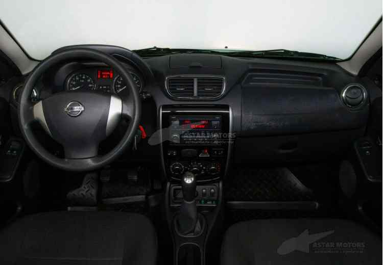 Nissan Terrano III (D10)