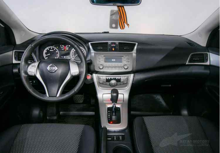 Nissan Sentra VII (B17) Рестайлинг