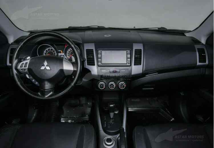Mitsubishi Outlander II Рестайлинг