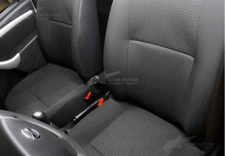 Nissan Terrano III (D10)