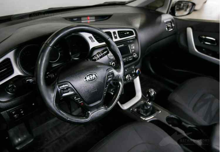 Kia Ceed II