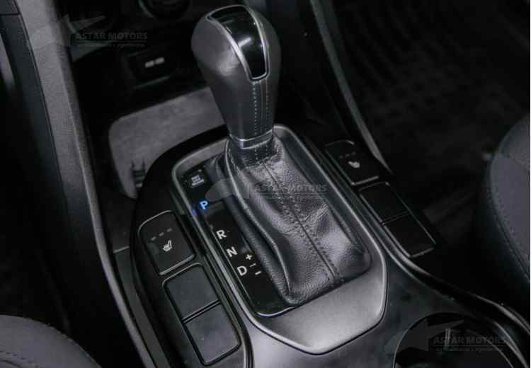 Hyundai Santa Fe III