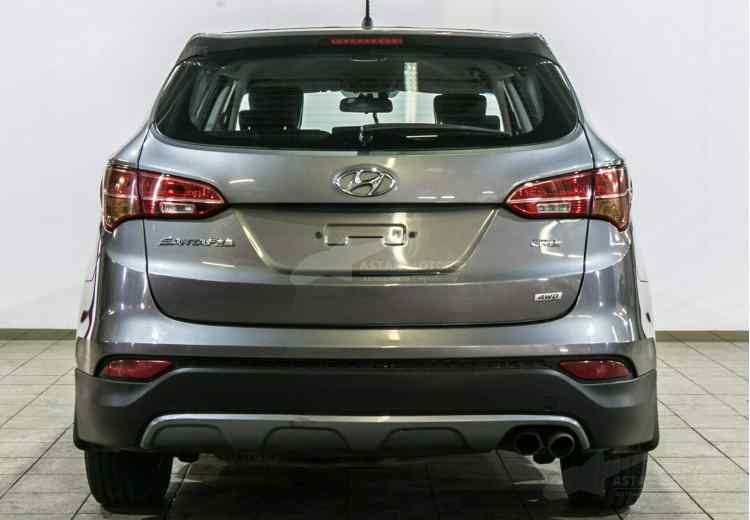 Hyundai Santa Fe III