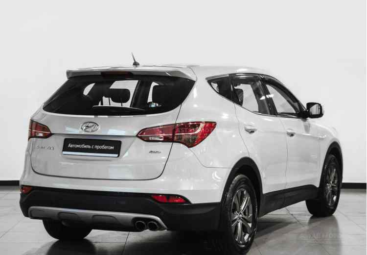 Hyundai Santa Fe III