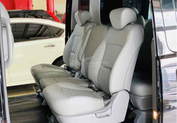 Hyundai Grand Starex I