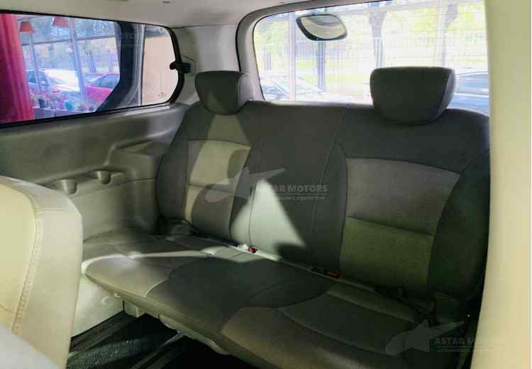 Hyundai Grand Starex I