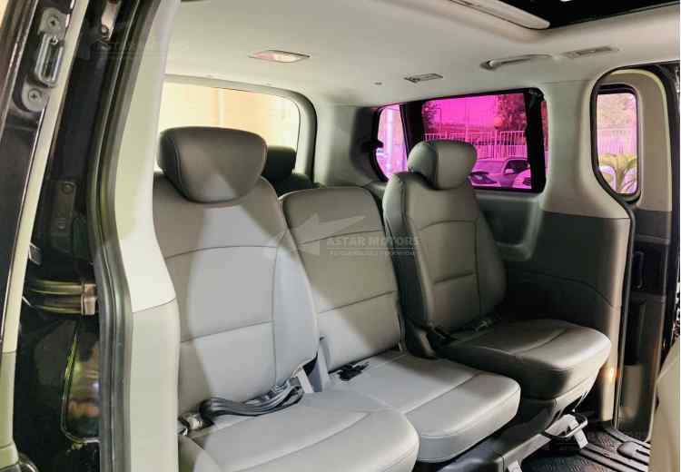 Hyundai Grand Starex I