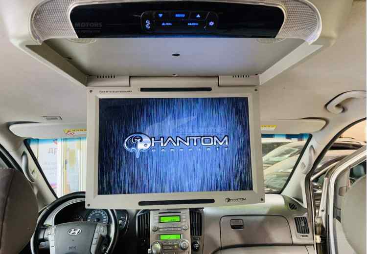 Hyundai Grand Starex I