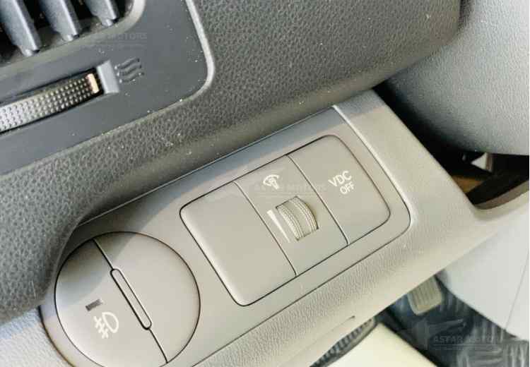 Hyundai Grand Starex I