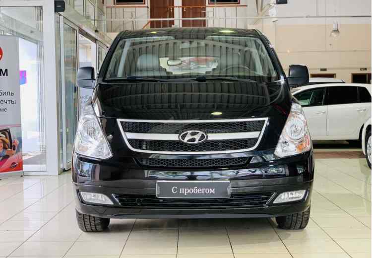 Hyundai Grand Starex I
