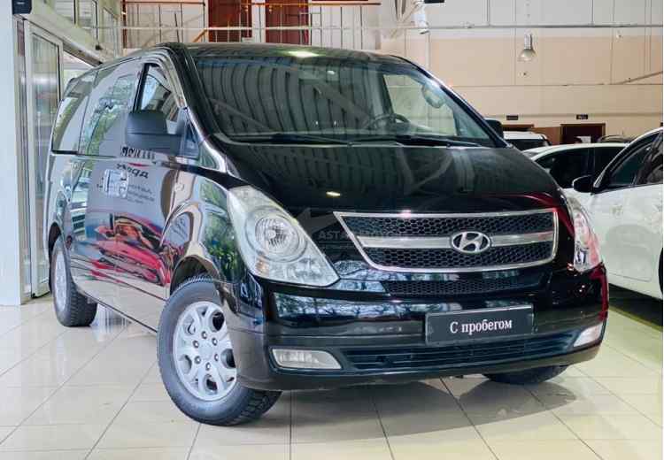 Hyundai Grand Starex I