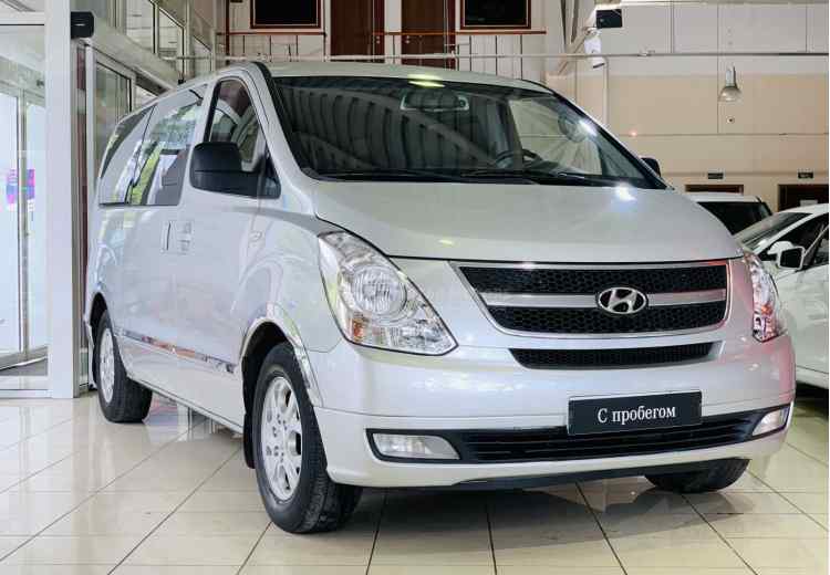 Hyundai Grand Starex I