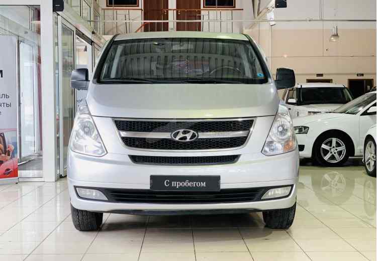 Hyundai Grand Starex I