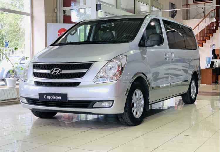 Hyundai Grand Starex I