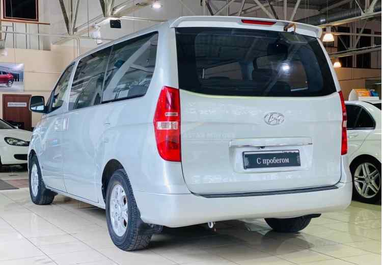 Hyundai Grand Starex I