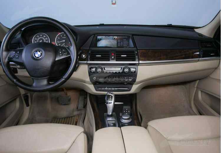 BMW X5 II (E70)