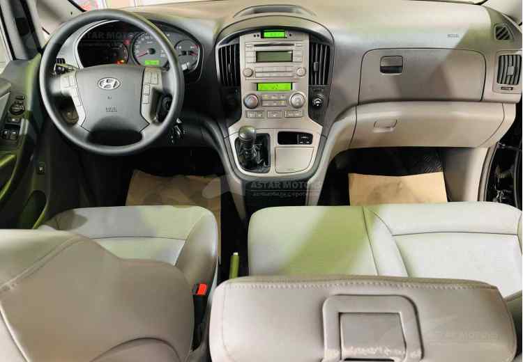 Hyundai Grand Starex I