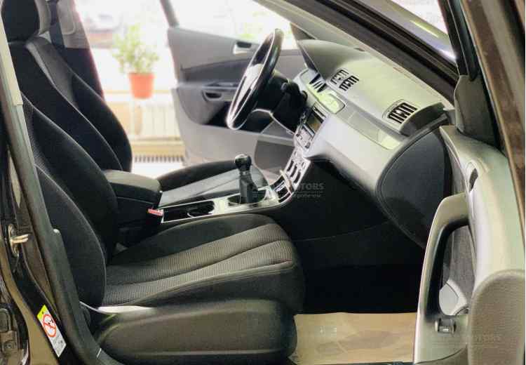 Volkswagen Passat B6